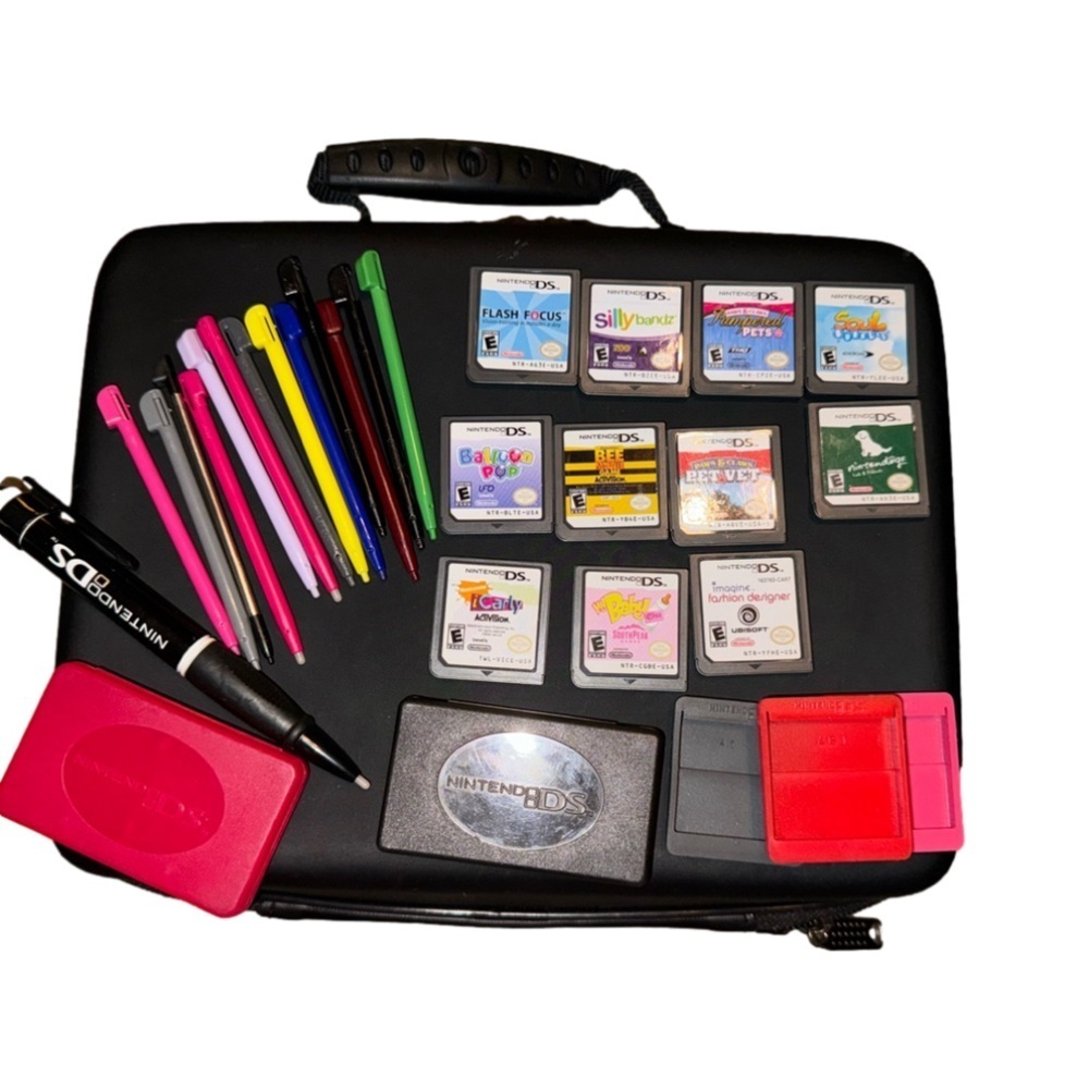 Nintendo DS Games and Accessories Bundle‼️‼️‼️